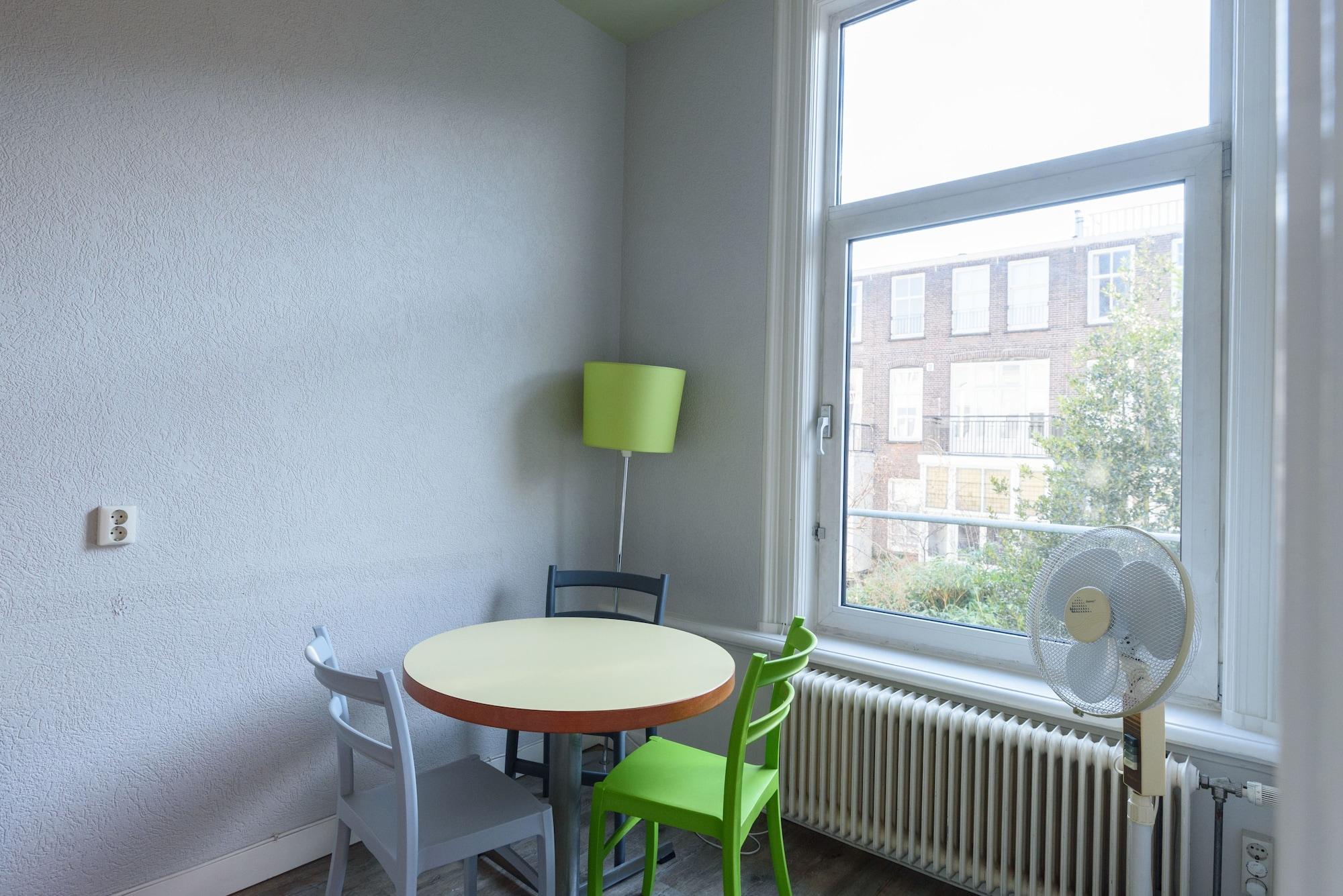 Hotel The Neighbour'S Magnolia Amsterdam Bagian luar foto