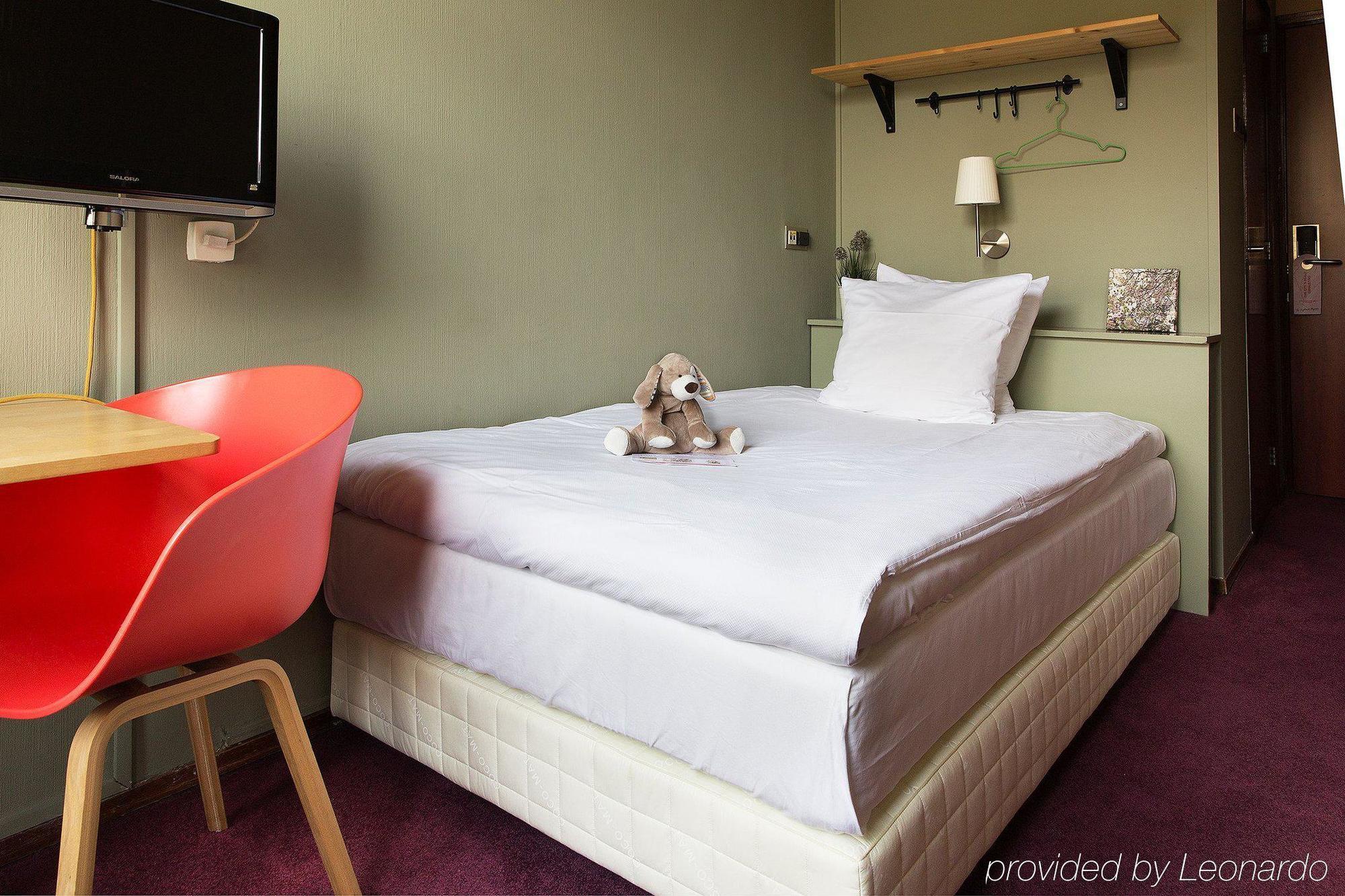 Hotel The Neighbour'S Magnolia Amsterdam Bagian luar foto