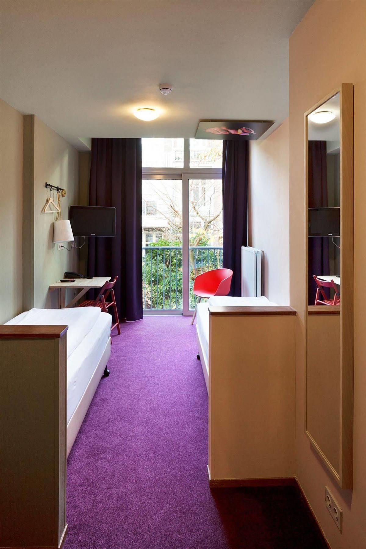 Hotel The Neighbour'S Magnolia Amsterdam Bagian luar foto