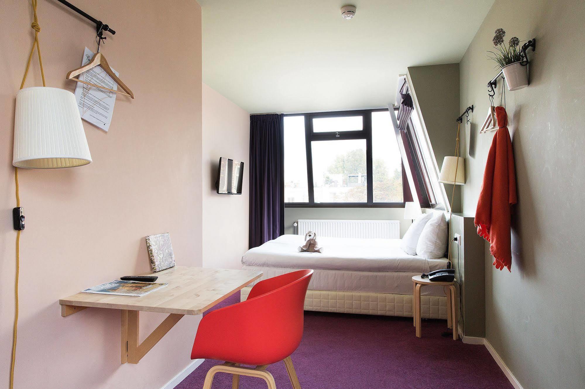 Hotel The Neighbour'S Magnolia Amsterdam Bagian luar foto